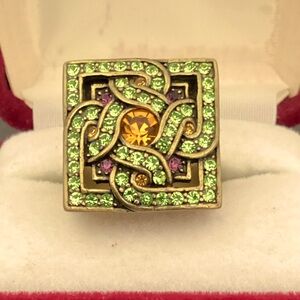 LA Vintage Elegant Gold, pink, and Green Keltic style Square Ring